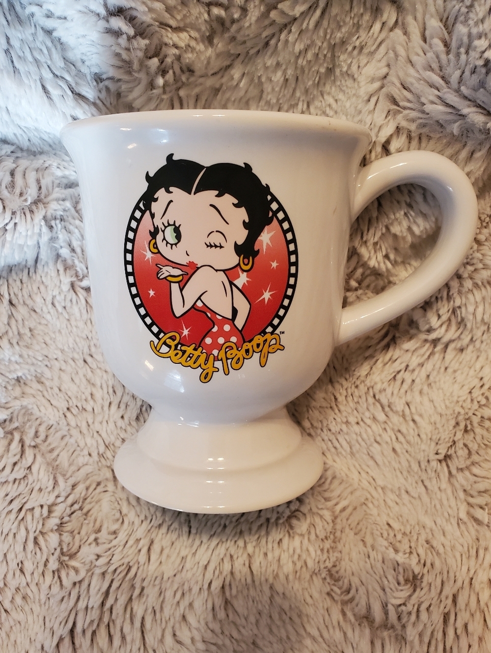 Betty Boop "Boop Oop-A-Doop" Ceramic Pedestal Mug for Coffee, Tea, Hot Cocoa